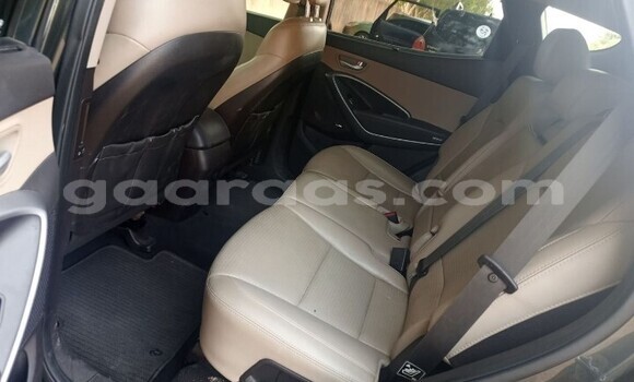 Buy Used Hyundai Santa Fe Other Car in Dakar in Dakar Buy Used Hyundai Santa Fe Other Car in Dakar in Dakar