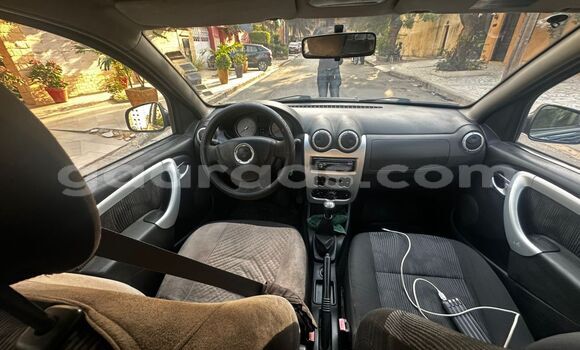 Dieundeu Occasion Dacia Sandero Blue Auto in Dakar in Dakar Dieundeu Occasion Dacia Sandero Blue Auto in Dakar in Dakar