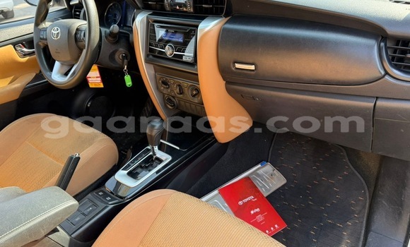 Dieundeu Occasion Toyota Fortuner White Auto in Dakar in Dakar Dieundeu Occasion Toyota Fortuner White Auto in Dakar in Dakar