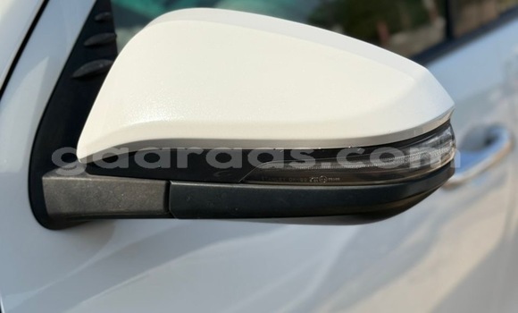 Dieundeu Occasion Toyota Fortuner White Auto in Dakar in Dakar Dieundeu Occasion Toyota Fortuner White Auto in Dakar in Dakar