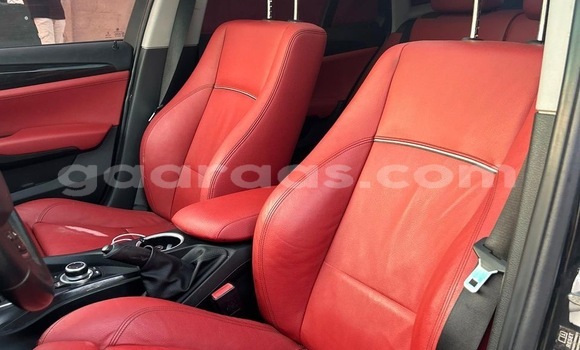 Acheter Occasion Voiture BMW X1 Noir à Dakar, Dakar Acheter Occasion Voiture BMW X1 Noir à Dakar, Dakar