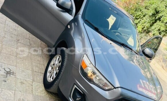 Dieundeu Occasion Mitsubishi RVR Other Auto in Dakar in Dakar Dieundeu Occasion Mitsubishi RVR Other Auto in Dakar in Dakar