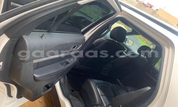 Acheter Occasion Voiture Ford Explorer Blanc à Dakar, Dakar Acheter Occasion Voiture Ford Explorer Blanc à Dakar, Dakar