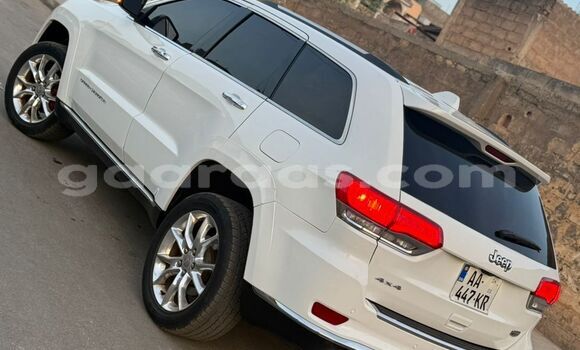 Acheter Occasion Voiture Jeep Grand Cherokee Blanc à Dakar, Dakar Acheter Occasion Voiture Jeep Grand Cherokee Blanc à Dakar, Dakar