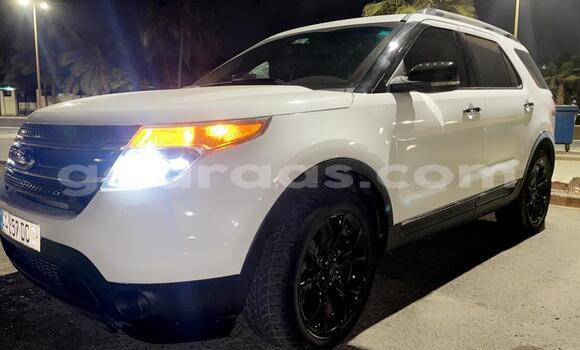 Acheter Occasion Voiture Ford Explorer Blanc à Dakar, Dakar