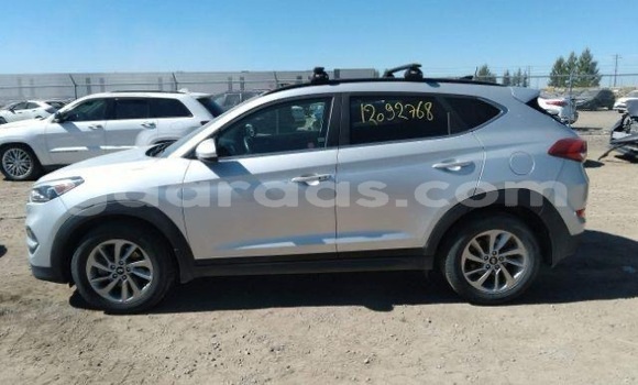 Dieundeu Occasion Hyundai Tucson Silver Auto in Dakar in Dakar Dieundeu Occasion Hyundai Tucson Silver Auto in Dakar in Dakar