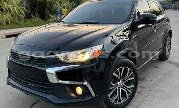 Dieundeu Occasion Mitsubishi Outlander Black Auto in Dakar in Dakar Dieundeu Occasion Mitsubishi Outlander Black Auto in Dakar in Dakar