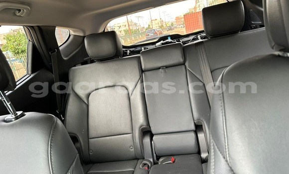 Dieundeu Occasion Hyundai Santa Fe Blue Auto in Dakar in Dakar Dieundeu Occasion Hyundai Santa Fe Blue Auto in Dakar in Dakar