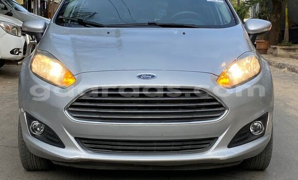 Dieundeu Occasion Ford Fiesta Beige Auto in Dakar in Dakar Dieundeu Occasion Ford Fiesta Beige Auto in Dakar in Dakar