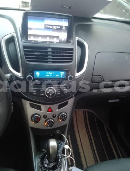 Big with watermark chevrolet tracker dakar dakar 26373