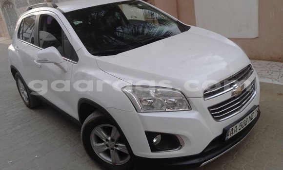 Dieundeu Occasion Chevrolet Tahoe White Auto in Dakar in Dakar Dieundeu Occasion Chevrolet Tahoe White Auto in Dakar in Dakar