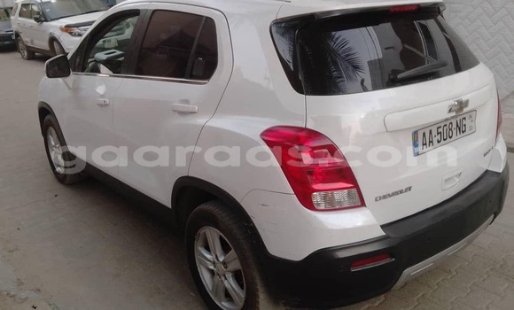 Dieundeu Occasion Chevrolet Tahoe White Auto in Dakar in Dakar Dieundeu Occasion Chevrolet Tahoe White Auto in Dakar in Dakar