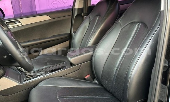 Acheter Occasion Voiture Hyundai Sonata Noir à Dakar, Dakar Acheter Occasion Voiture Hyundai Sonata Noir à Dakar, Dakar