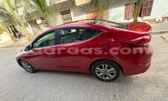 Acheter Occasion Voiture Hyundai Elantra Rouge à Dakar, Dakar Acheter Occasion Voiture Hyundai Elantra Rouge à Dakar, Dakar