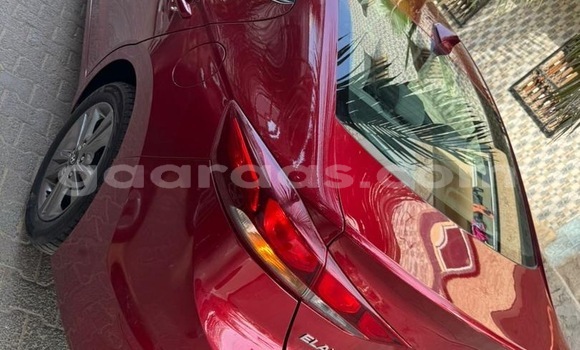 Acheter Occasion Voiture Hyundai Elantra Rouge à Dakar, Dakar Acheter Occasion Voiture Hyundai Elantra Rouge à Dakar, Dakar