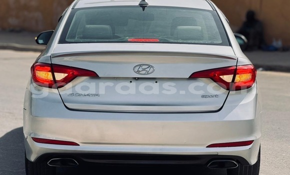 Acheter Import Voiture Hyundai Sonata Gris métallisé à Dakar, Dakar Acheter Import Voiture Hyundai Sonata Gris métallisé à Dakar, Dakar