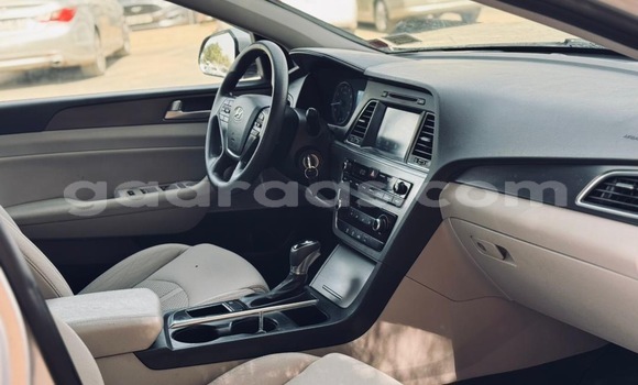 Acheter Import Voiture Hyundai Sonata Gris métallisé à Dakar, Dakar Acheter Import Voiture Hyundai Sonata Gris métallisé à Dakar, Dakar