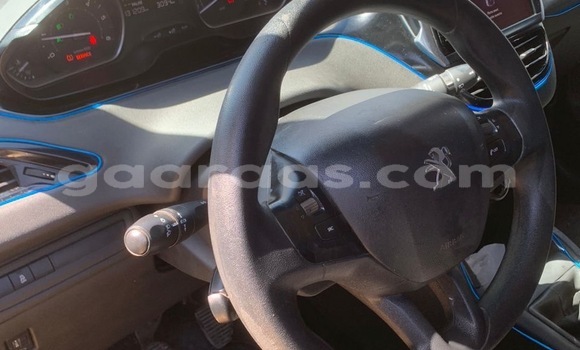 Buy Used Peugeot 208 Blue Car in Dakar in Dakar Buy Used Peugeot 208 Blue Car in Dakar in Dakar