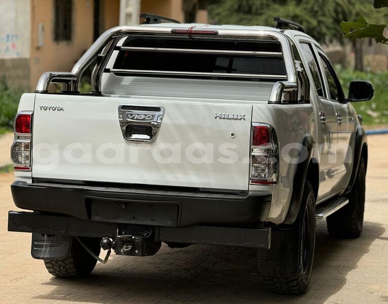 Big with watermark toyota hilux dakar dakar 26398