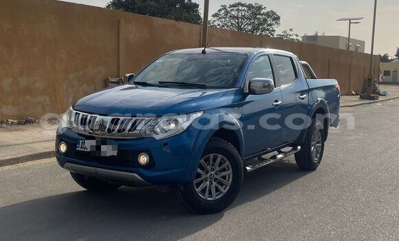 Buy Import Mitsubishi L200 Blue Car in Dakar in Dakar Buy Import Mitsubishi L200 Blue Car in Dakar in Dakar