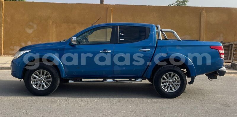 Big with watermark mitsubishi l200 dakar dakar 26399