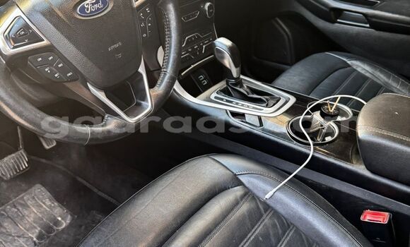 Acheter Import Voiture Ford Edge Noir à Dakar, Dakar Acheter Import Voiture Ford Edge Noir à Dakar, Dakar