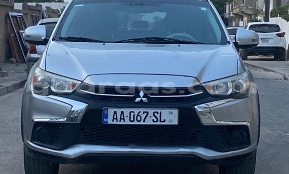 Buy Used Mitsubishi Outlander Silver Car in Dakar in Dakar Buy Used Mitsubishi Outlander Silver Car in Dakar in Dakar