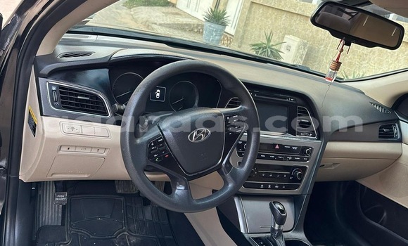 Acheter Occasion Voiture Hyundai Sonata Noir à Dakar, Dakar Acheter Occasion Voiture Hyundai Sonata Noir à Dakar, Dakar