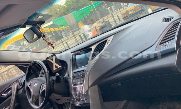 Buy Used Hyundai Grandeur Black Car in Dakar in Dakar Buy Used Hyundai Grandeur Black Car in Dakar in Dakar