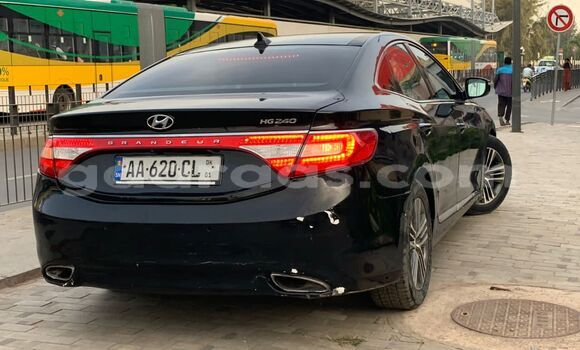 Buy Used Hyundai Grandeur Black Car in Dakar in Dakar Buy Used Hyundai Grandeur Black Car in Dakar in Dakar