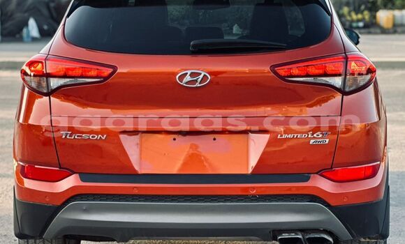 Buy Import Hyundai Tucson Red Car in Dakar in Dakar Buy Import Hyundai Tucson Red Car in Dakar in Dakar