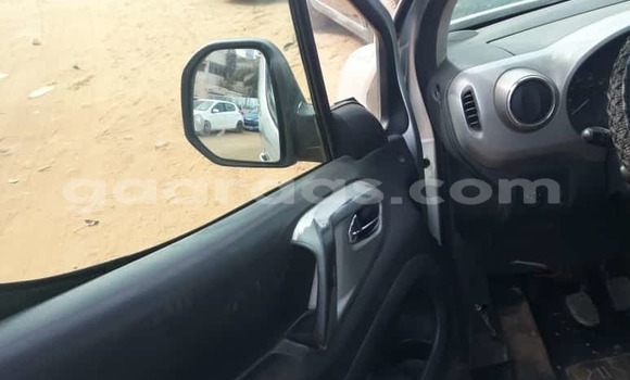 Acheter Occasion Voiture Citroen Berlingo Gris à Dakar, Dakar Acheter Occasion Voiture Citroen Berlingo Gris à Dakar, Dakar