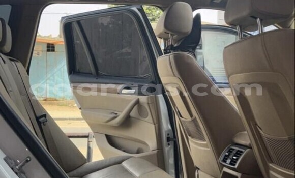 Acheter Occasion Voiture BMW X3 Blanc à Dakar, Dakar Acheter Occasion Voiture BMW X3 Blanc à Dakar, Dakar