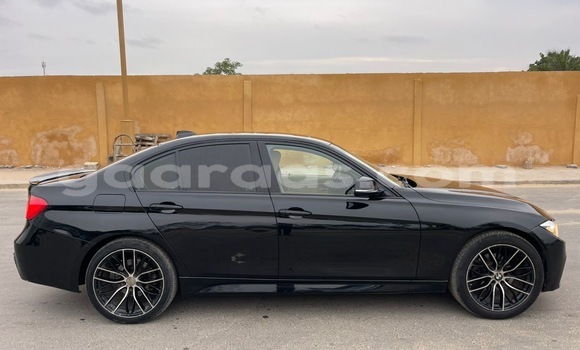 Acheter Occasion Voiture BMW 3–Series Noir à Dakar, Dakar Acheter Occasion Voiture BMW 3–Series Noir à Dakar, Dakar