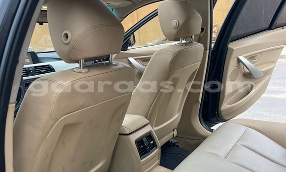 Acheter Occasion Voiture BMW 3–Series Noir à Dakar, Dakar Acheter Occasion Voiture BMW 3–Series Noir à Dakar, Dakar