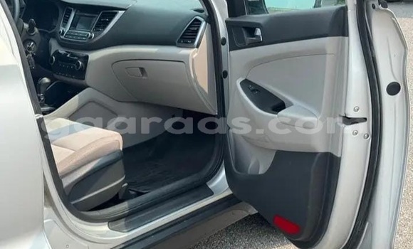 Acheter Occasion Voiture Hyundai Tucson Gris à Dakar, Dakar Acheter Occasion Voiture Hyundai Tucson Gris à Dakar, Dakar