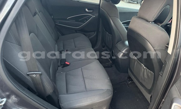 Acheter Occasion Voiture Hyundai Santa Fe Gris à Dakar, Dakar Acheter Occasion Voiture Hyundai Santa Fe Gris à Dakar, Dakar