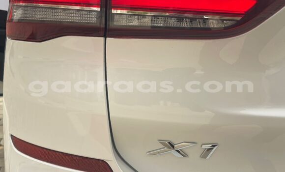 Acheter Import Voiture BMW X1 Blanc à Dakar, Dakar Acheter Import Voiture BMW X1 Blanc à Dakar, Dakar