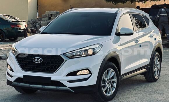 Dieundeu Imported Hyundai Tucson White Auto in Dakar in Dakar Dieundeu Imported Hyundai Tucson White Auto in Dakar in Dakar