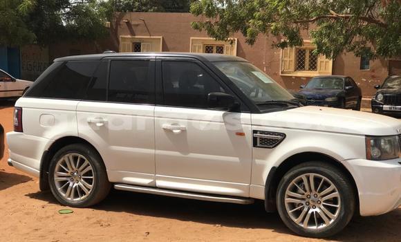 Dieundeu Occasion Land Rover Range Rover Sport White Auto in Dakar in Dakar Dieundeu Occasion Land Rover Range Rover Sport White Auto in Dakar in Dakar