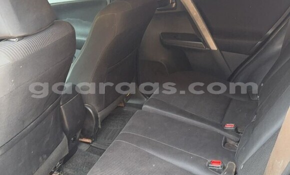Acheter Occasion Voiture Toyota RAV4 Autre à Dakar, Dakar Acheter Occasion Voiture Toyota RAV4 Autre à Dakar, Dakar