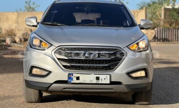 Dieundeu Occasion Hyundai Tucson Silver Auto in Dakar in Dakar Dieundeu Occasion Hyundai Tucson Silver Auto in Dakar in Dakar