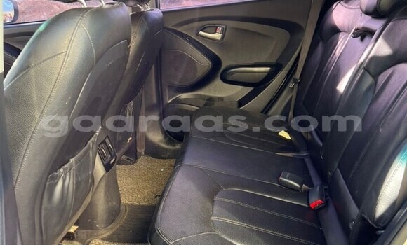 Dieundeu Occasion Hyundai Tucson Silver Auto in Dakar in Dakar Dieundeu Occasion Hyundai Tucson Silver Auto in Dakar in Dakar