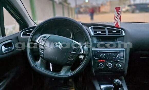 Acheter Occasion Voiture Citroen C4 Autre à Dakar, Dakar Acheter Occasion Voiture Citroen C4 Autre à Dakar, Dakar