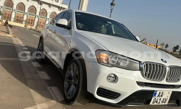 Buy Used BMW X4 White Car in Dakar in Dakar Buy Used BMW X4 White Car in Dakar in Dakar