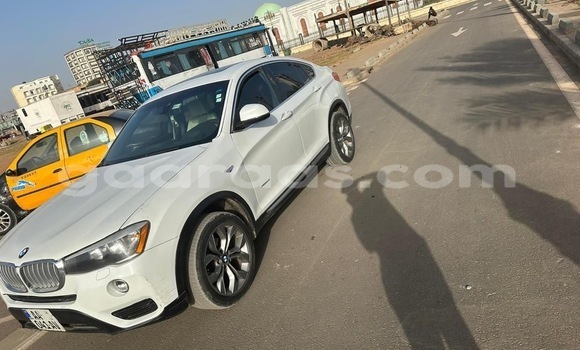 Buy Used BMW X4 White Car in Dakar in Dakar Buy Used BMW X4 White Car in Dakar in Dakar