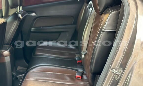 Dieundeu Occasion Chevrolet Equinox Silver Auto in Dakar in Dakar Dieundeu Occasion Chevrolet Equinox Silver Auto in Dakar in Dakar