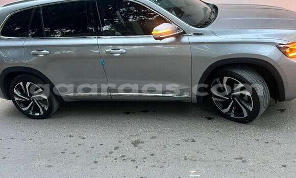 Buy Used Geely MR Silver Car in Dakar in Dakar Buy Used Geely MR Silver Car in Dakar in Dakar