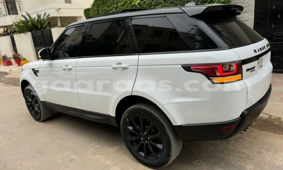 Dieundeu Occasion Range Rover Range Rover White Auto in Dakar in Dakar Dieundeu Occasion Range Rover Range Rover White Auto in Dakar in Dakar