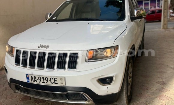 Acheter Occasion Voiture Jeep Grand Cherokee Blanc à Dakar, Dakar Acheter Occasion Voiture Jeep Grand Cherokee Blanc à Dakar, Dakar